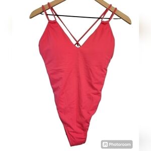 NWT Shade & Shore Swimsuit Med